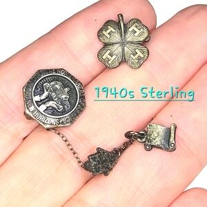 2 Vtg 1940s Sterling ScholasticPins and box